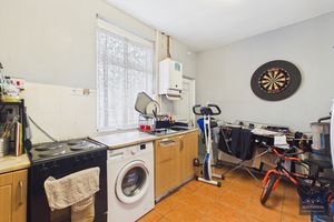 Photo 13- click for photo gallery